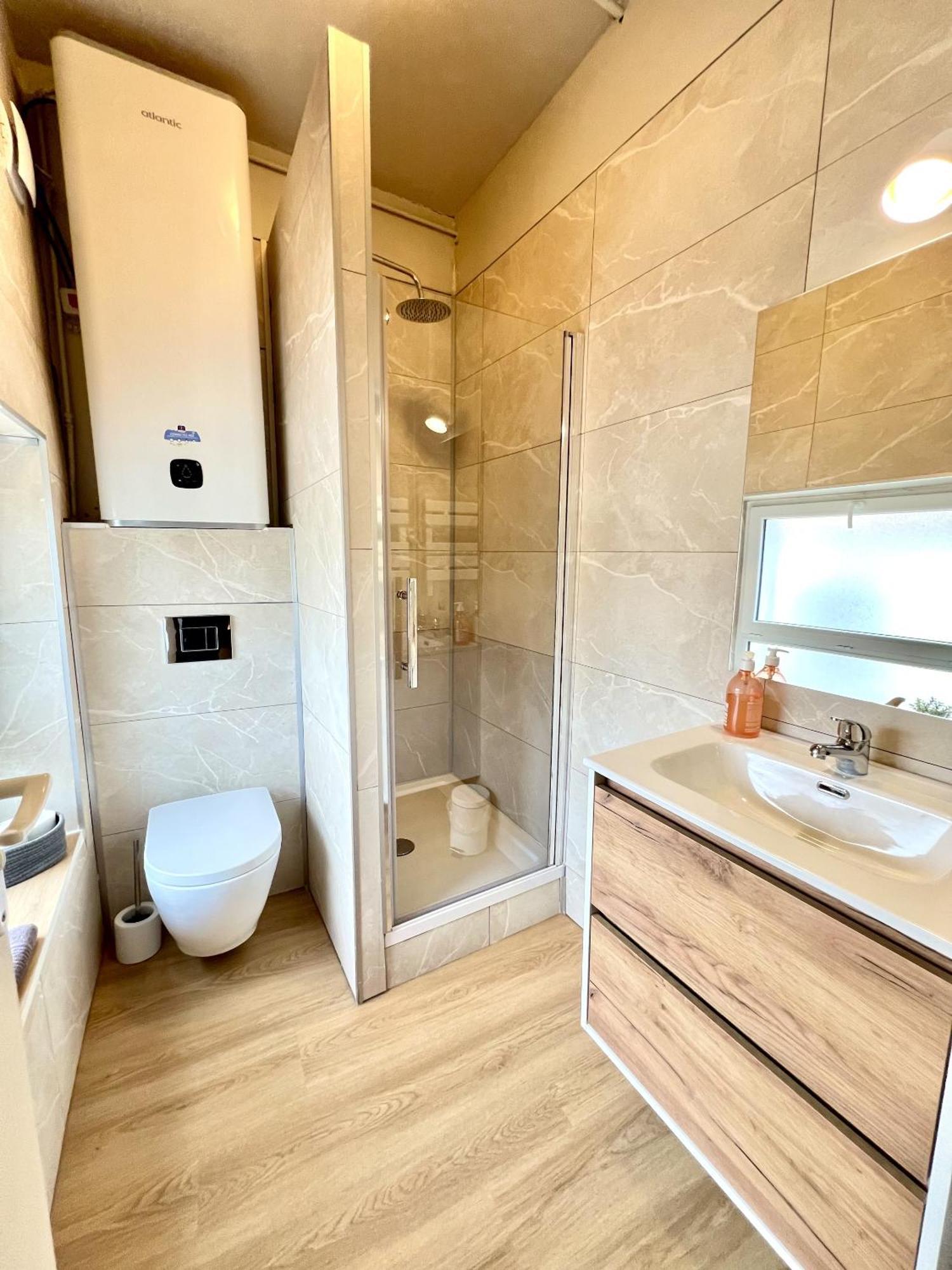 Appartement Remblai 1 Chambre Sortie Direct Plage 莱萨布勒-多洛讷 外观 照片